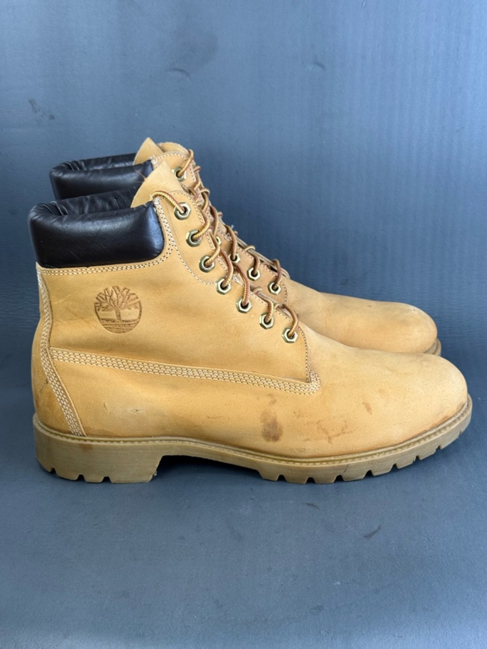 Vintage Timberland 6-inch Premium Waterproof Boots men’s size 11